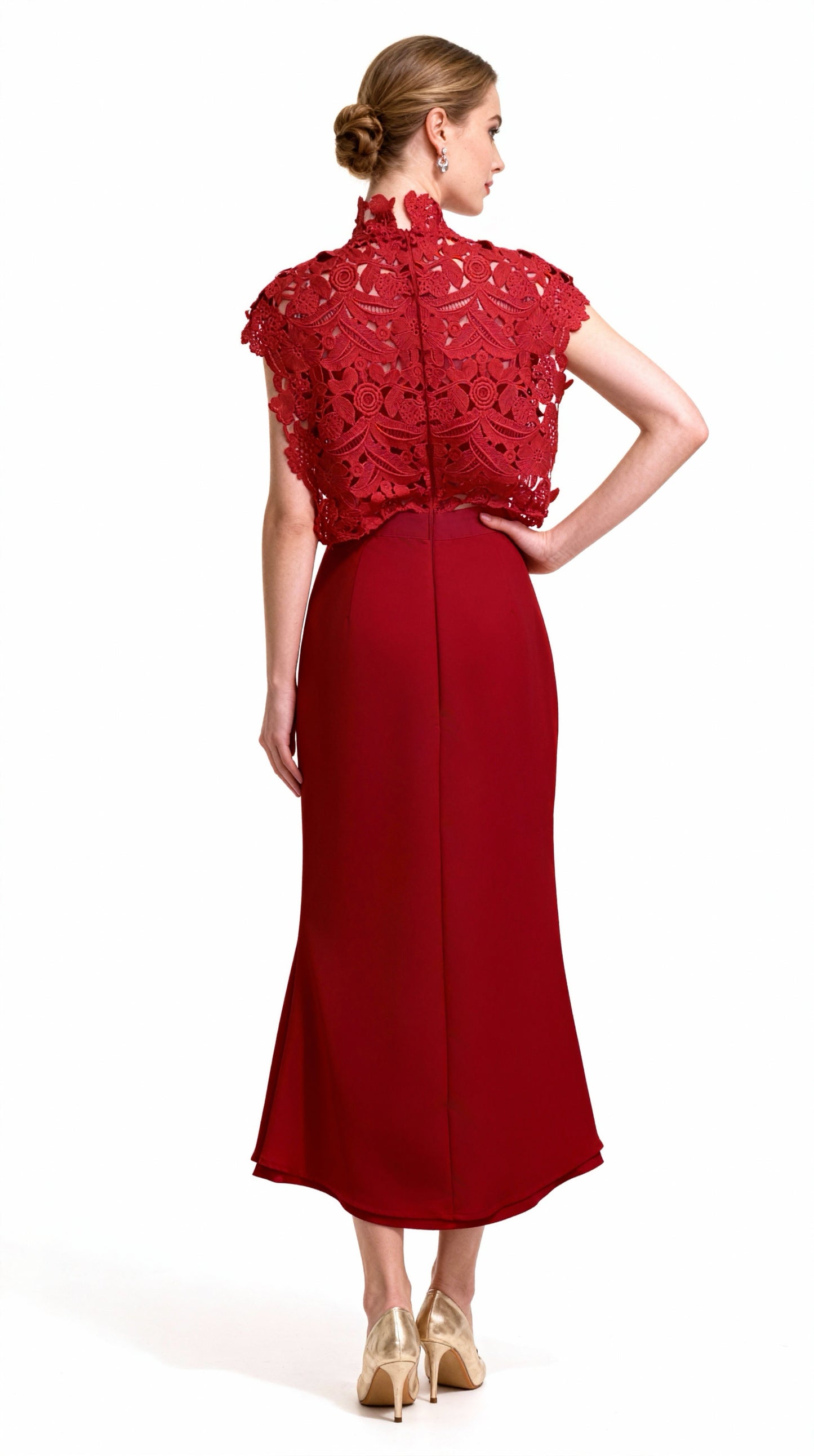 Red Lace-Paneled Stand Collar Waist-Defined Maxi Dress