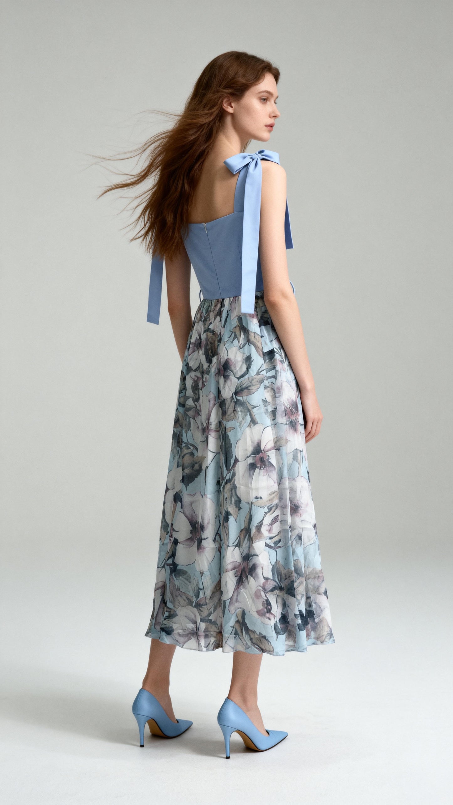 Light Blue Paneled Floral Print Spaghetti Strap Midi Dress